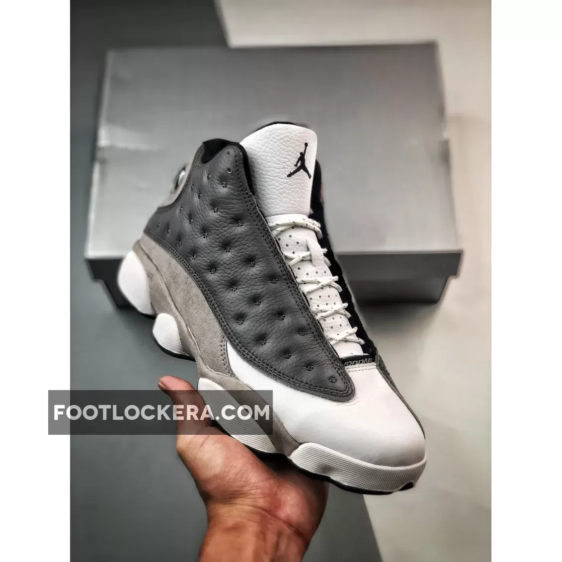 Air Jordan 13 'Atmosphere Grey' / grey and pink jordan 13